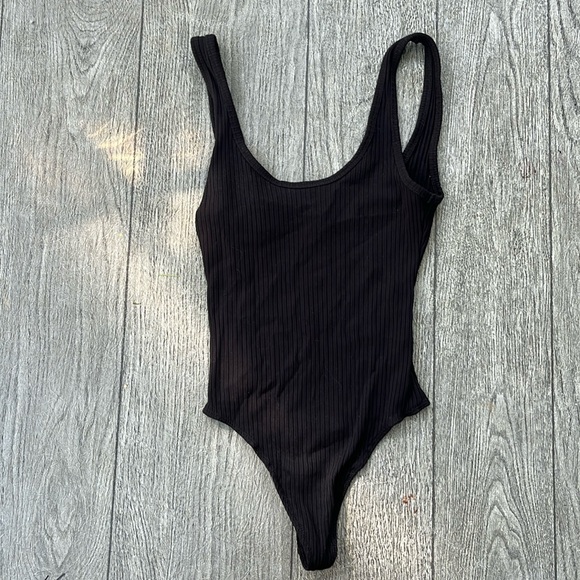 Wilfred free thong bodysuit black xs - Picture 1 of 3